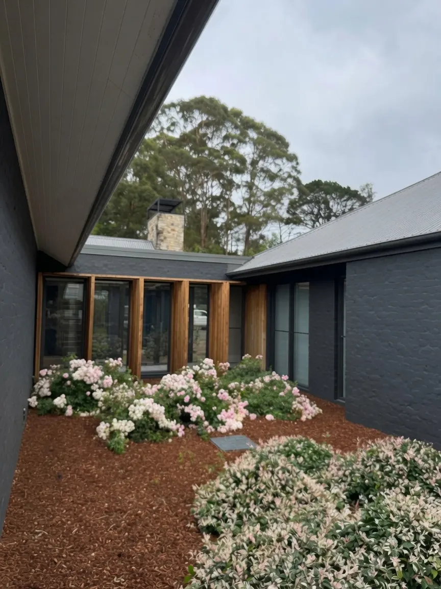 Duffys Forest — Protective Steel Care by Luxury Design Painting — photo 1