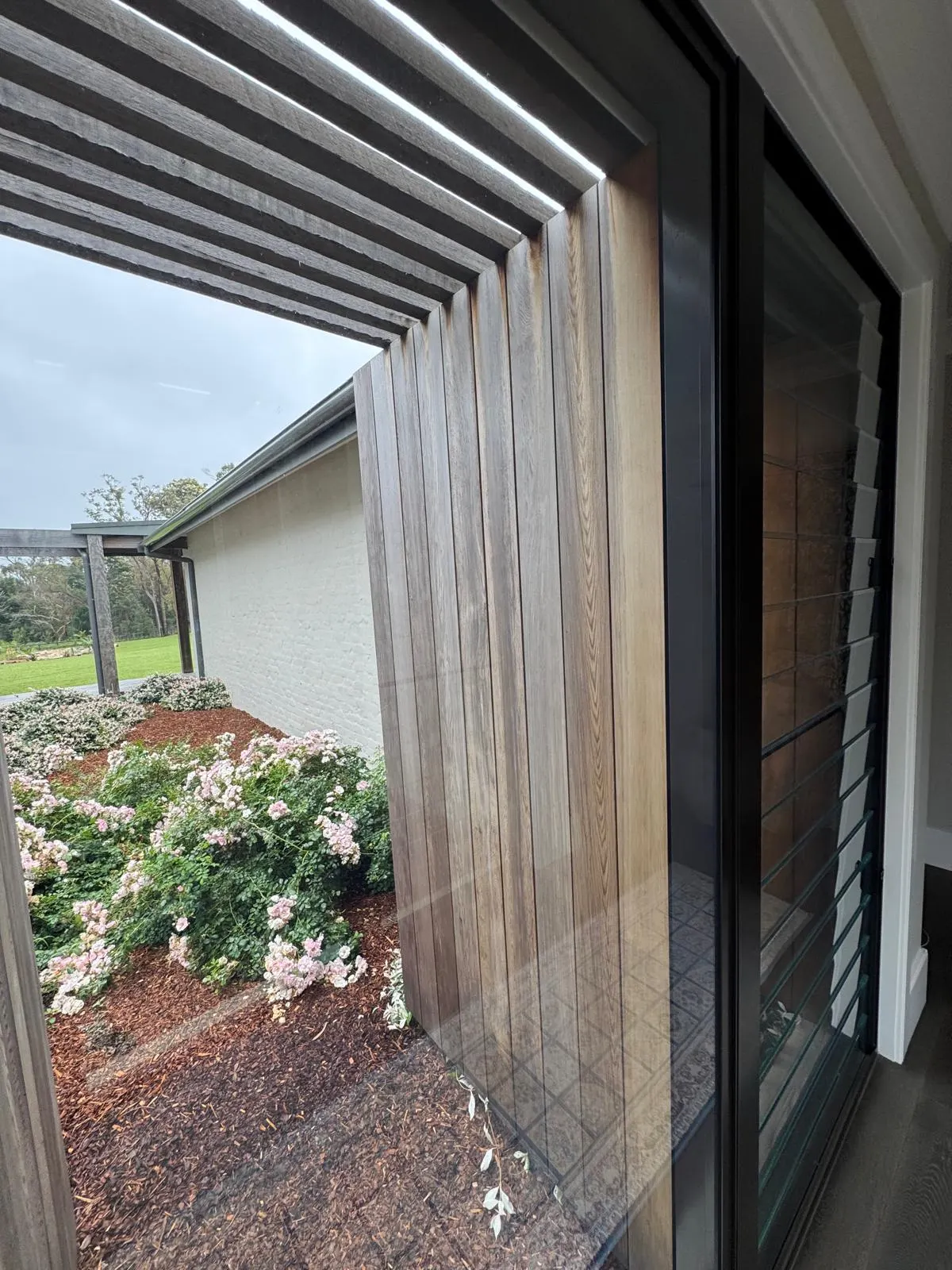 Duffys Forest — Protective Steel Care by Luxury Design Painting — photo 3